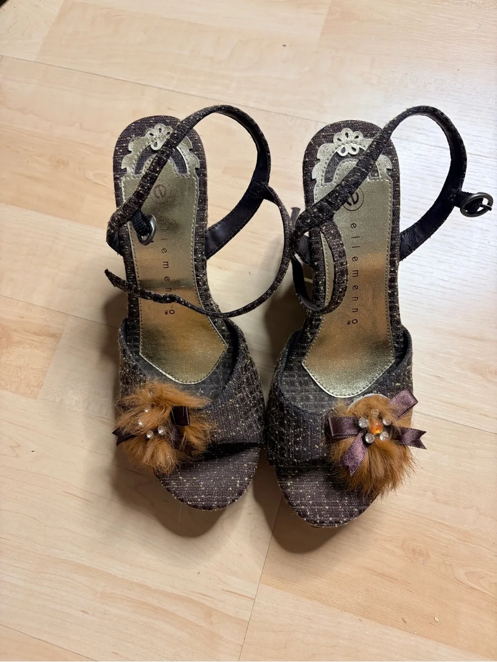🐚 adorable ellemeno tweed wedges